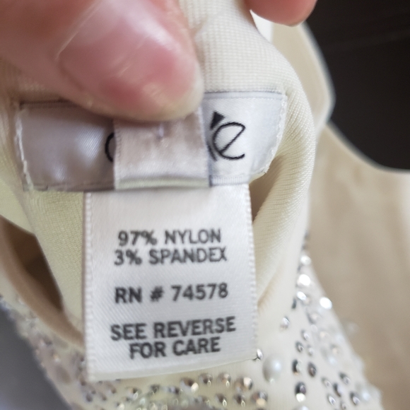 White Caché Pant Suit with Tank to Match - Picture 15 of 16